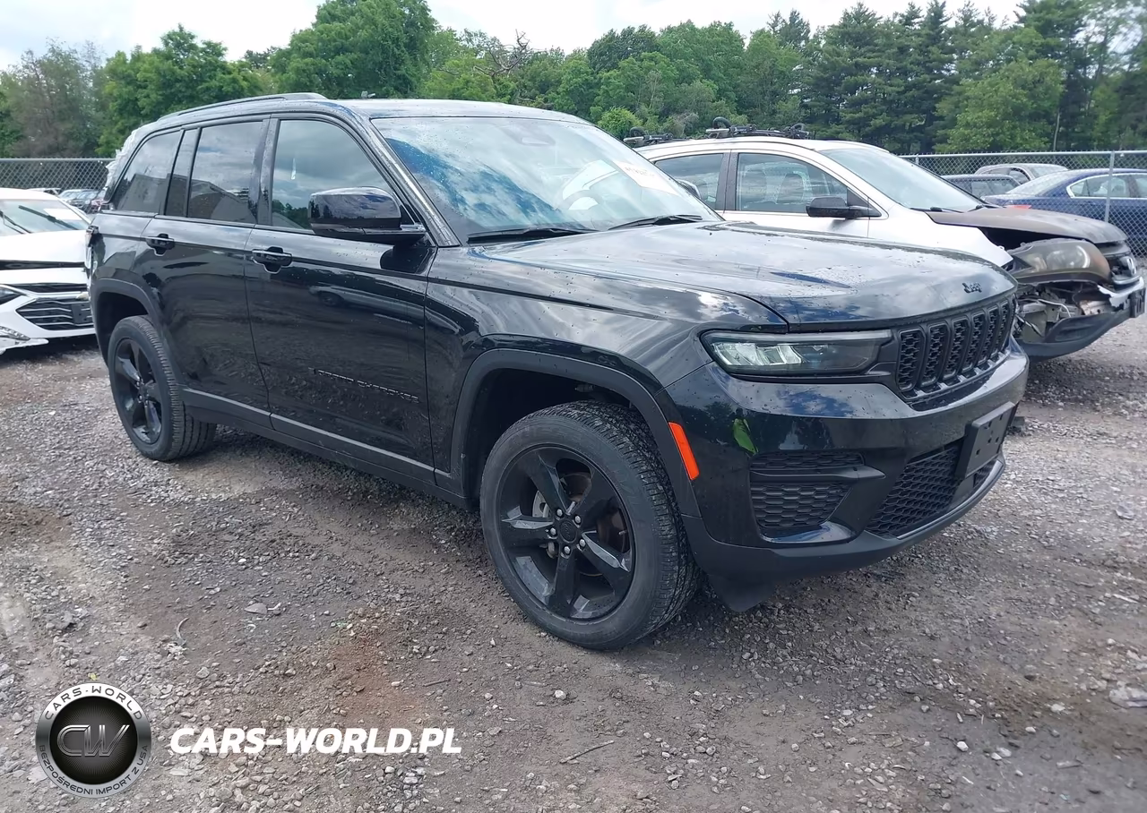 2023 Jeep Grand Cherokee Altitude X 4X4 – zdjęcie 1 z 17