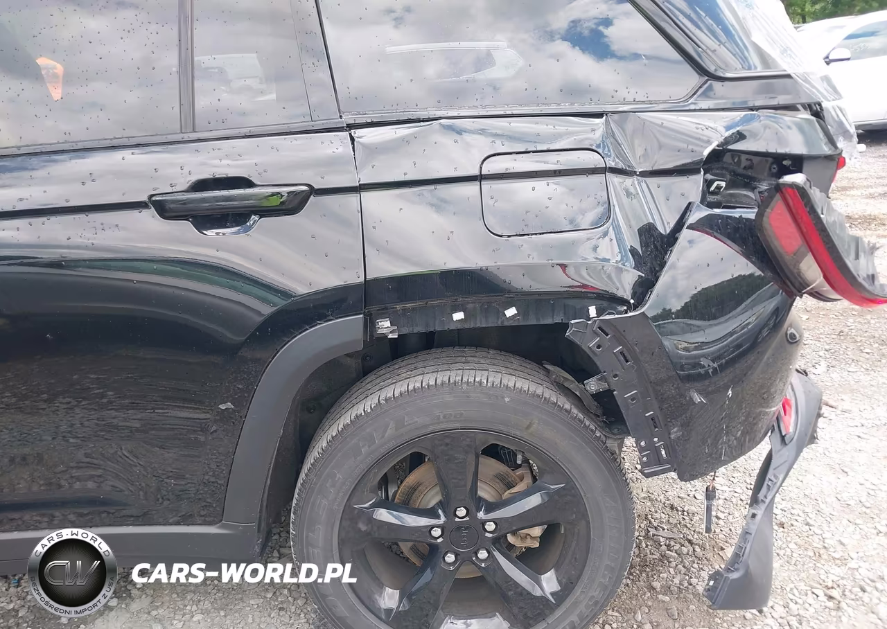 2023 Jeep Grand Cherokee Altitude X 4X4 VIN:1C4RJHAG0PC661941 - 6