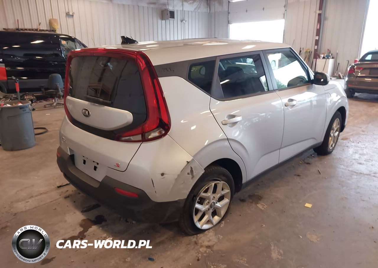 2021 Kia Soul S VIN:KNDJ23AU0M7740890 - 6