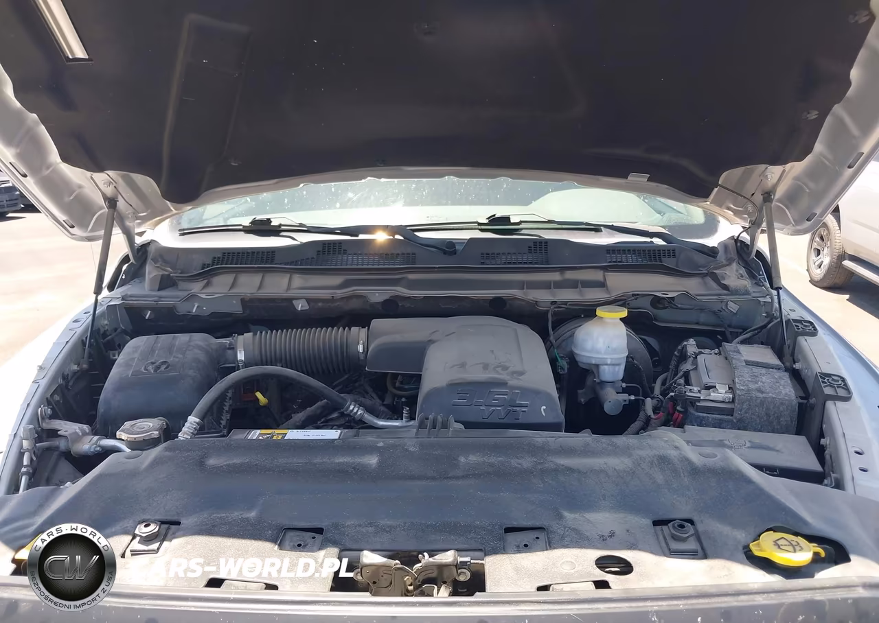 2018 Ram 1500 Tradesman 4X4 5'7 Box VIN:1C6RR7KG9JS306580 - 10