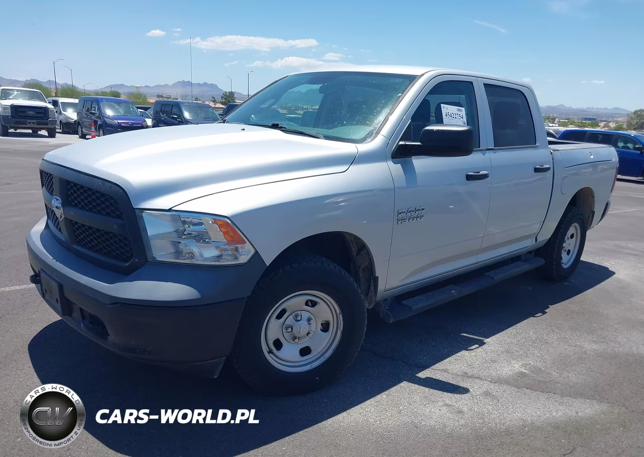 2018 Ram 1500 Tradesman 4X4 5'7 Box VIN:1C6RR7KG9JS306580 - 2