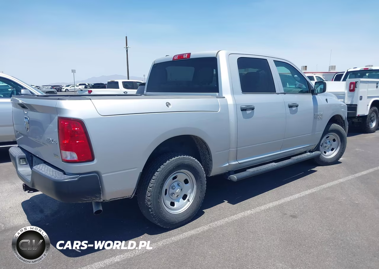 2018 Ram 1500 Tradesman 4X4 5'7 Box VIN:1C6RR7KG9JS306580 - 4