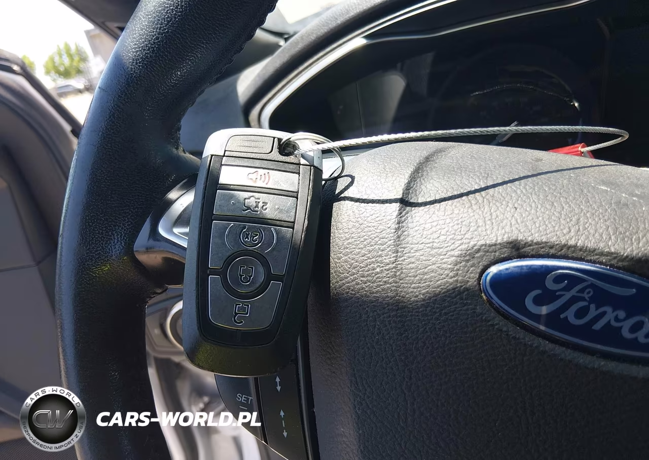 2019 Ford Fusion Energi Titanium VIN:3FA6P0SU7KR177837 - 11