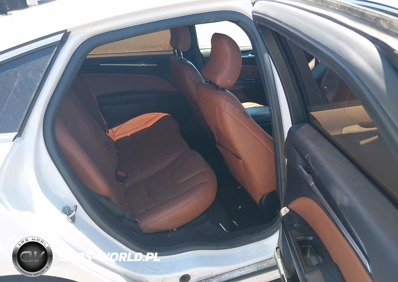 2019 Ford Fusion Energi Titanium VIN:3FA6P0SU7KR177837 - 8