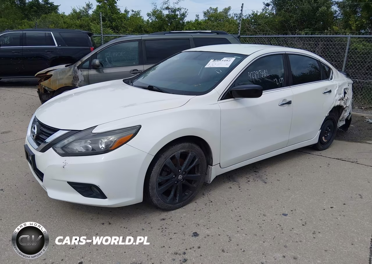 2017 Nissan Altima 2.5 Sr VIN:1N4AL3AP8HC184709 - 2