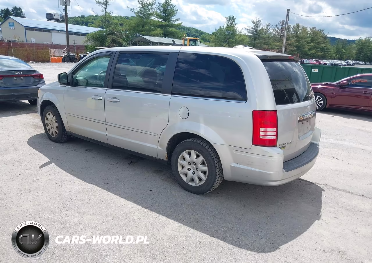 2009 Chrysler Town & Country Lx VIN:2A8HR44E89R526684 - 3