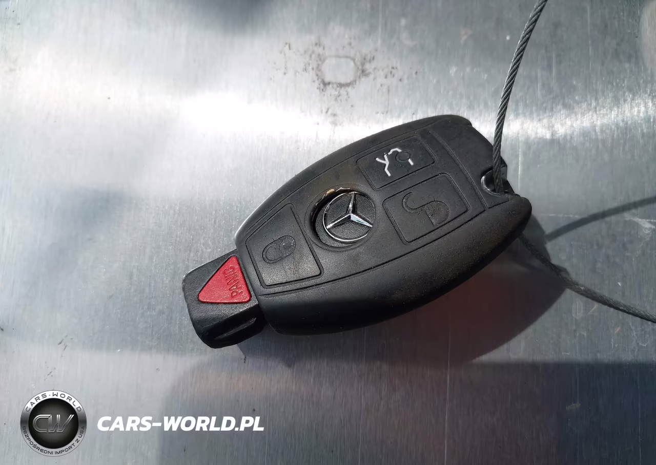 2015 Mercedes-Benz C 300 VIN:55SWF4JBXFU074504 - 11