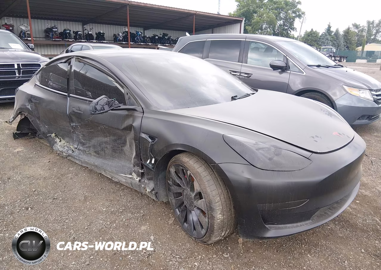 2023 Tesla Model 3 Performance Dual Motor All-Wheel Drive – zdjęcie 1 z 10