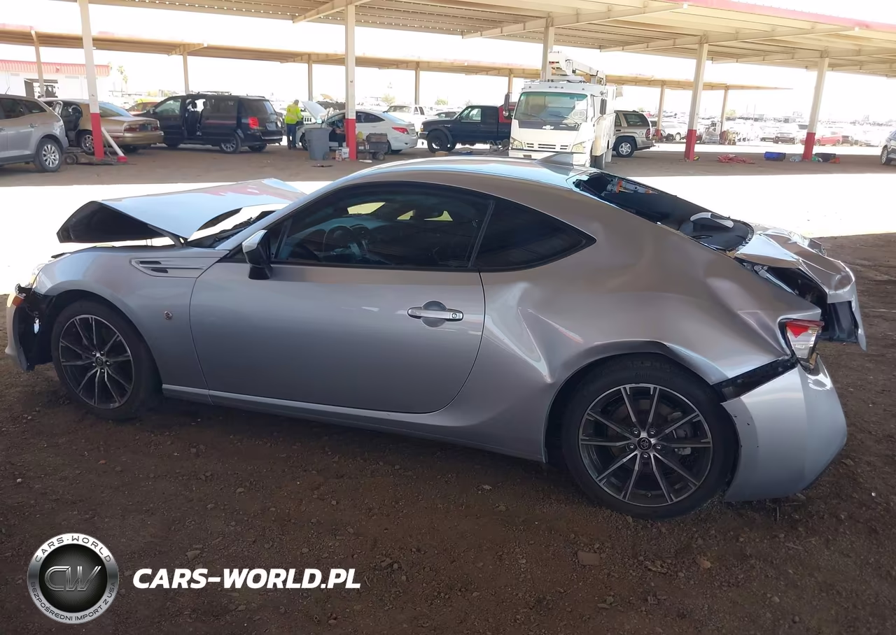 2017 Toyota 86 VIN:JF1ZNAA1XH8704828 - 14