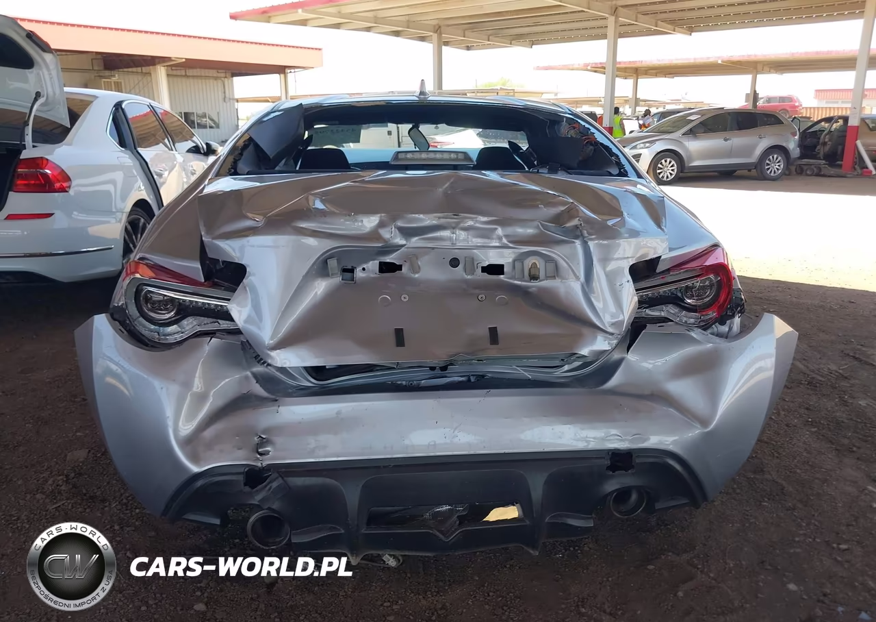 2017 Toyota 86 VIN:JF1ZNAA1XH8704828 - 16