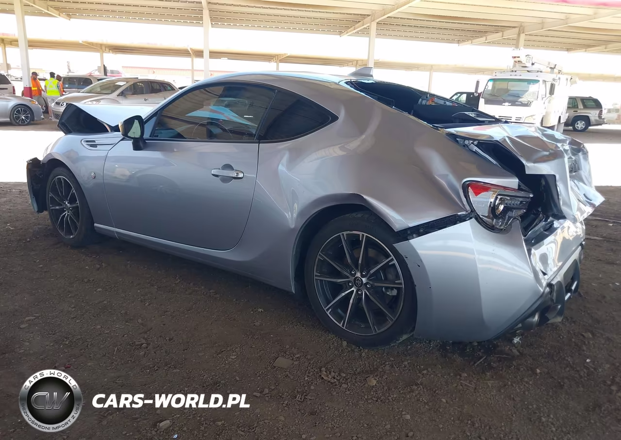 2017 Toyota 86 VIN:JF1ZNAA1XH8704828 - 3
