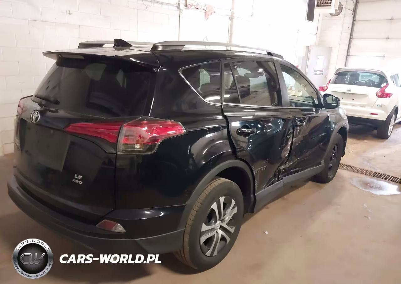 2017 Toyota Rav4 Le VIN:2T3BFREV3HW678202 - 4