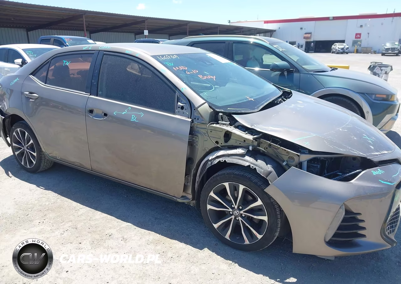 2017 Toyota Corolla Se VIN:5YFBURHE0HP687385 - 6