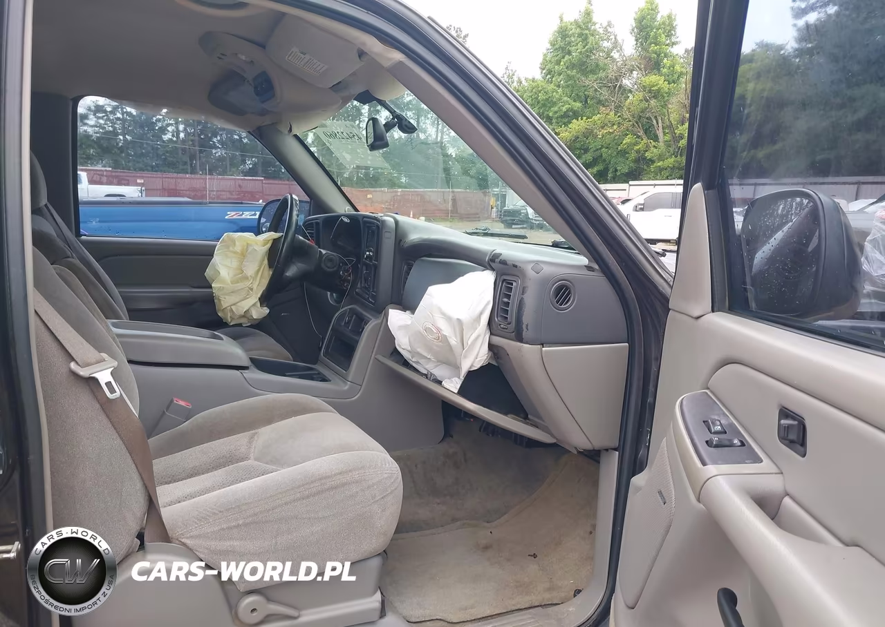 2004 Chevrolet Suburban 1500 Ls VIN:1GNEC16Z04J176630 - 5
