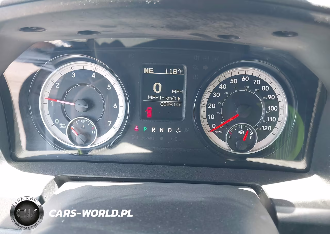 2019 Ram 1500 Classic Tradesman 4X4 5'7 Box VIN:1C6RR7KG0KS645455 - 7