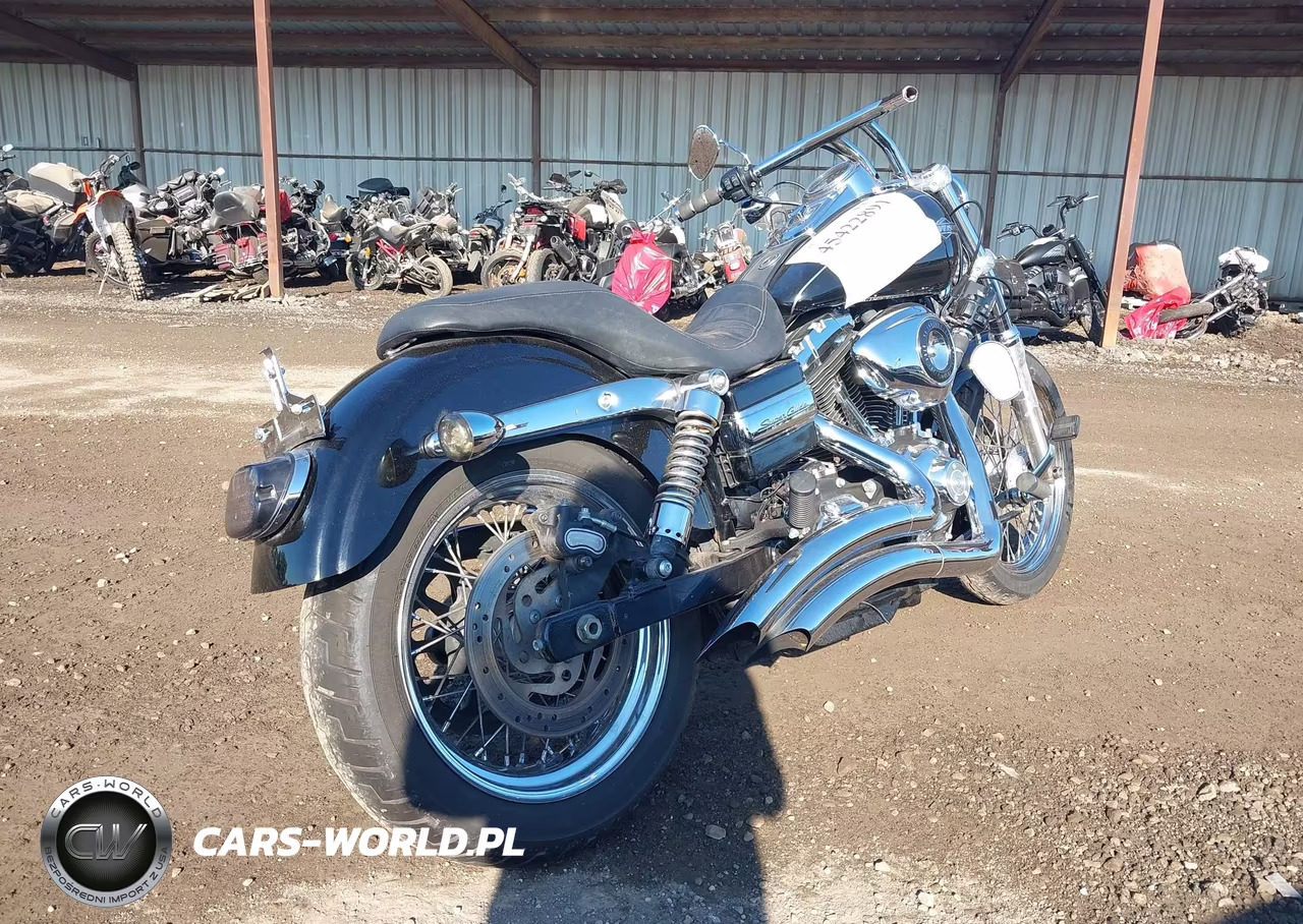 2012 Harley-Davidson Fxdc Dyna Super Glide VIN:1HD1GV413CC332192 - 4