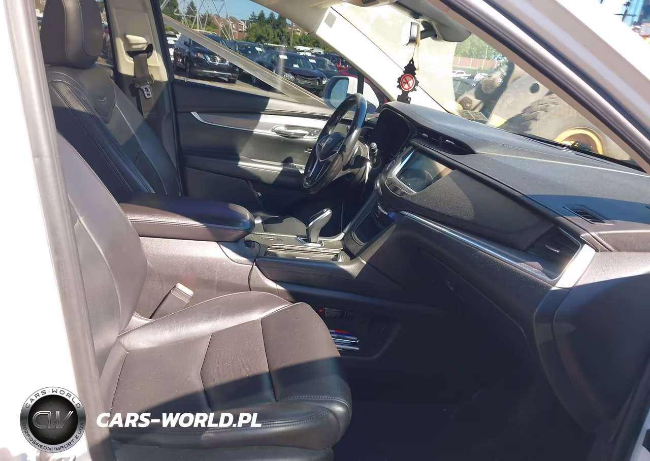 2018 Cadillac Xt5 Luxury VIN:1GYKNCRSXJZ136076 - 5