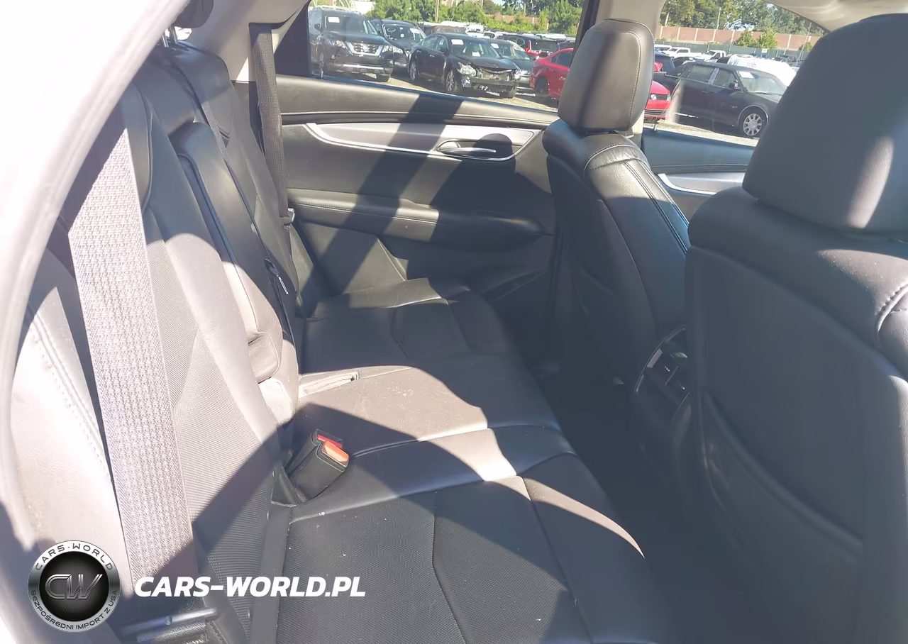 2018 Cadillac Xt5 Luxury VIN:1GYKNCRSXJZ136076 - 8