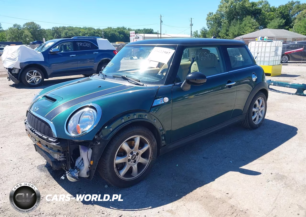 2010 Mini Cooper S VIN:WMWMF7C59ATW89050 - 2