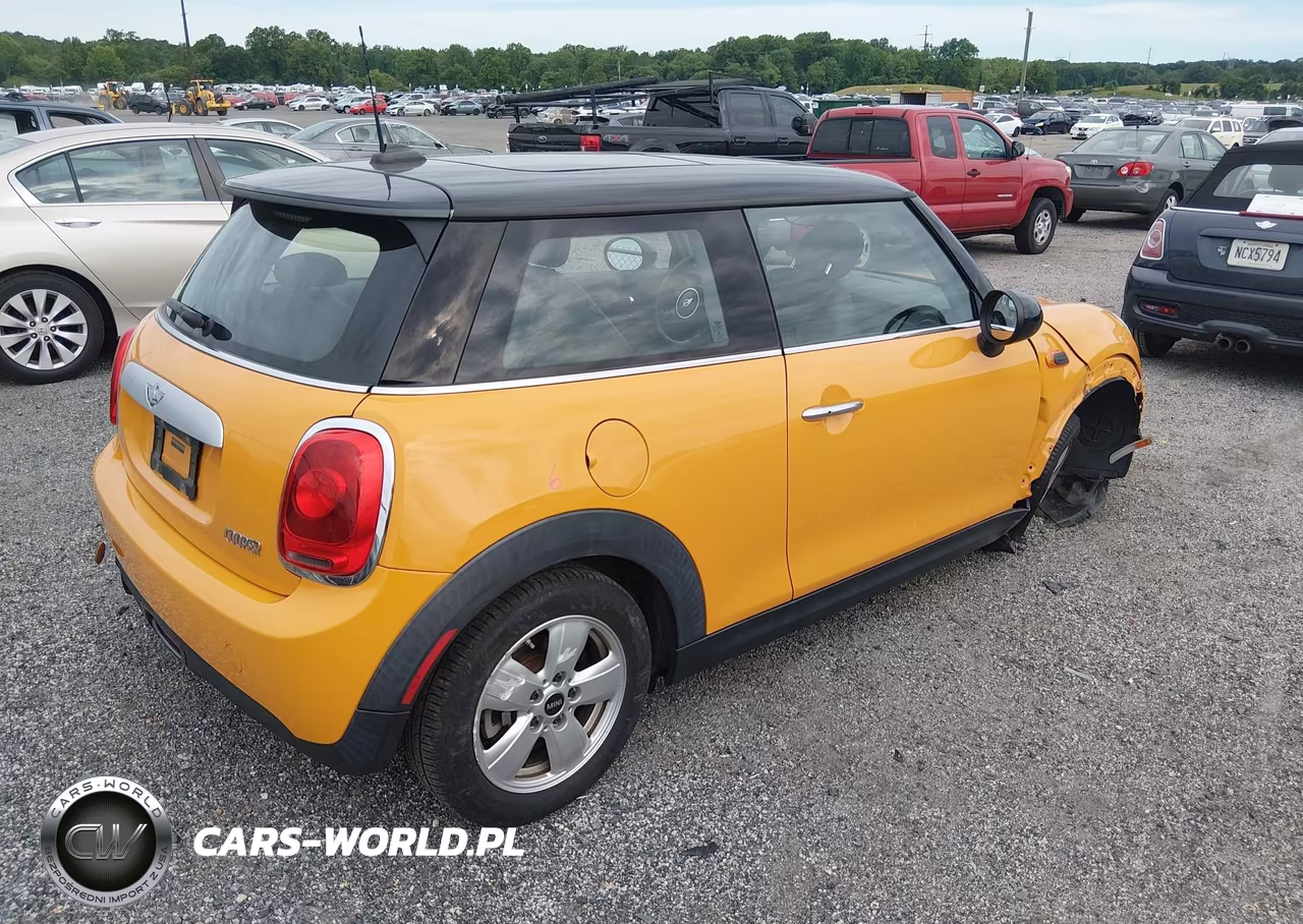 2015 Mini Hardtop Cooper VIN:WMWXM5C5XFT940317 - 4