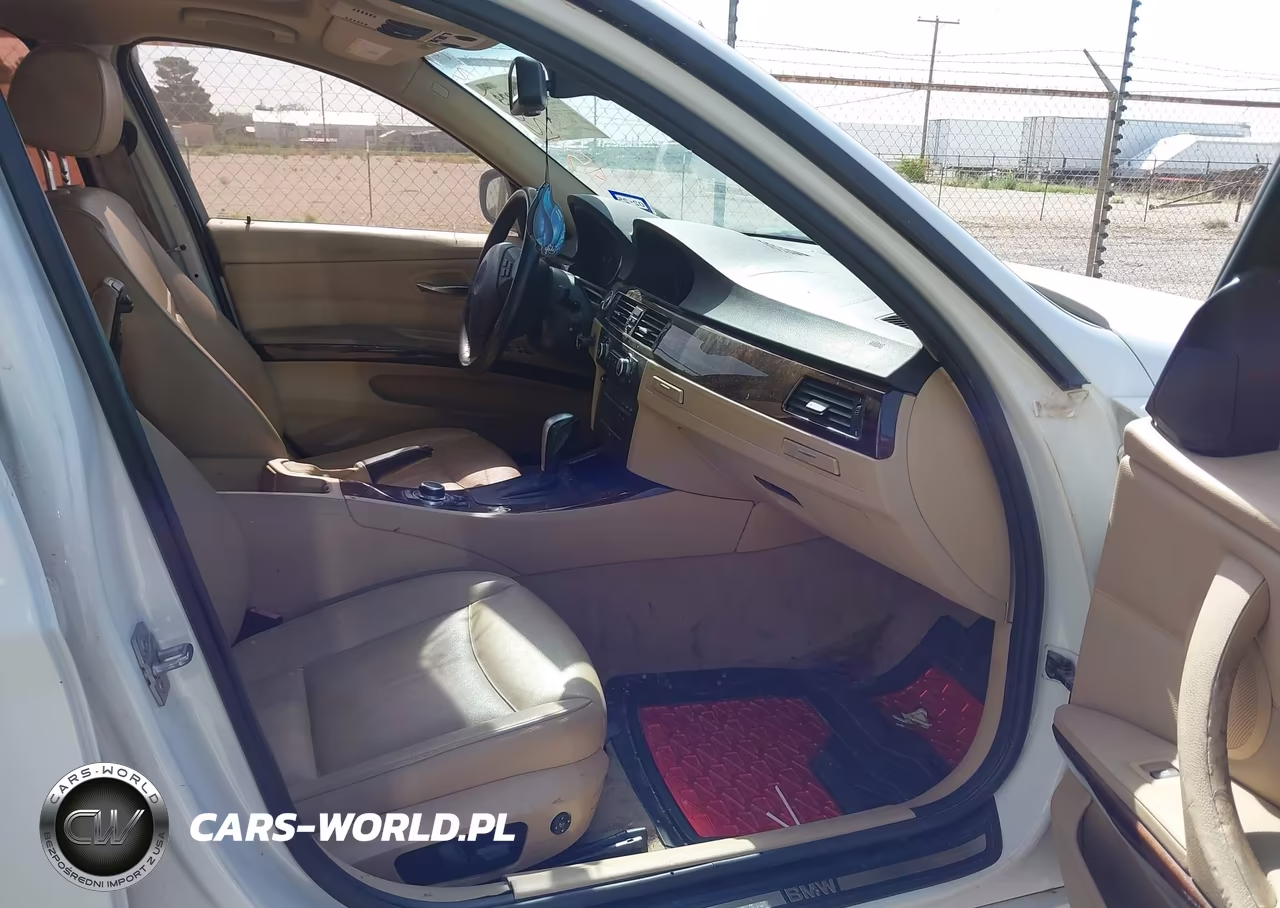 2011 BMW 328I xDrive VIN:WBAPK5C50BF126742 - 5