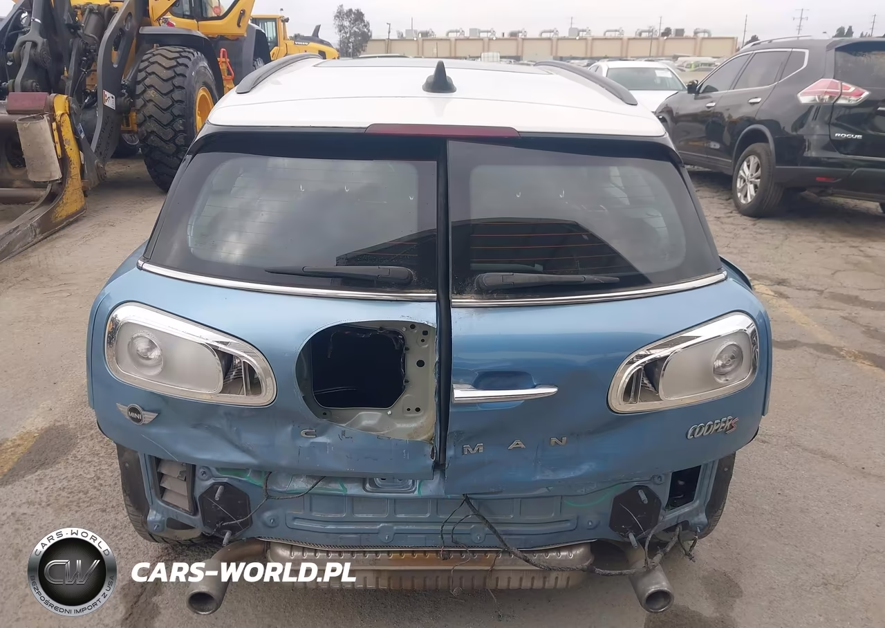 2017 Mini Clubman Cooper S VIN:WMWLU5C53H2E83487 - 17