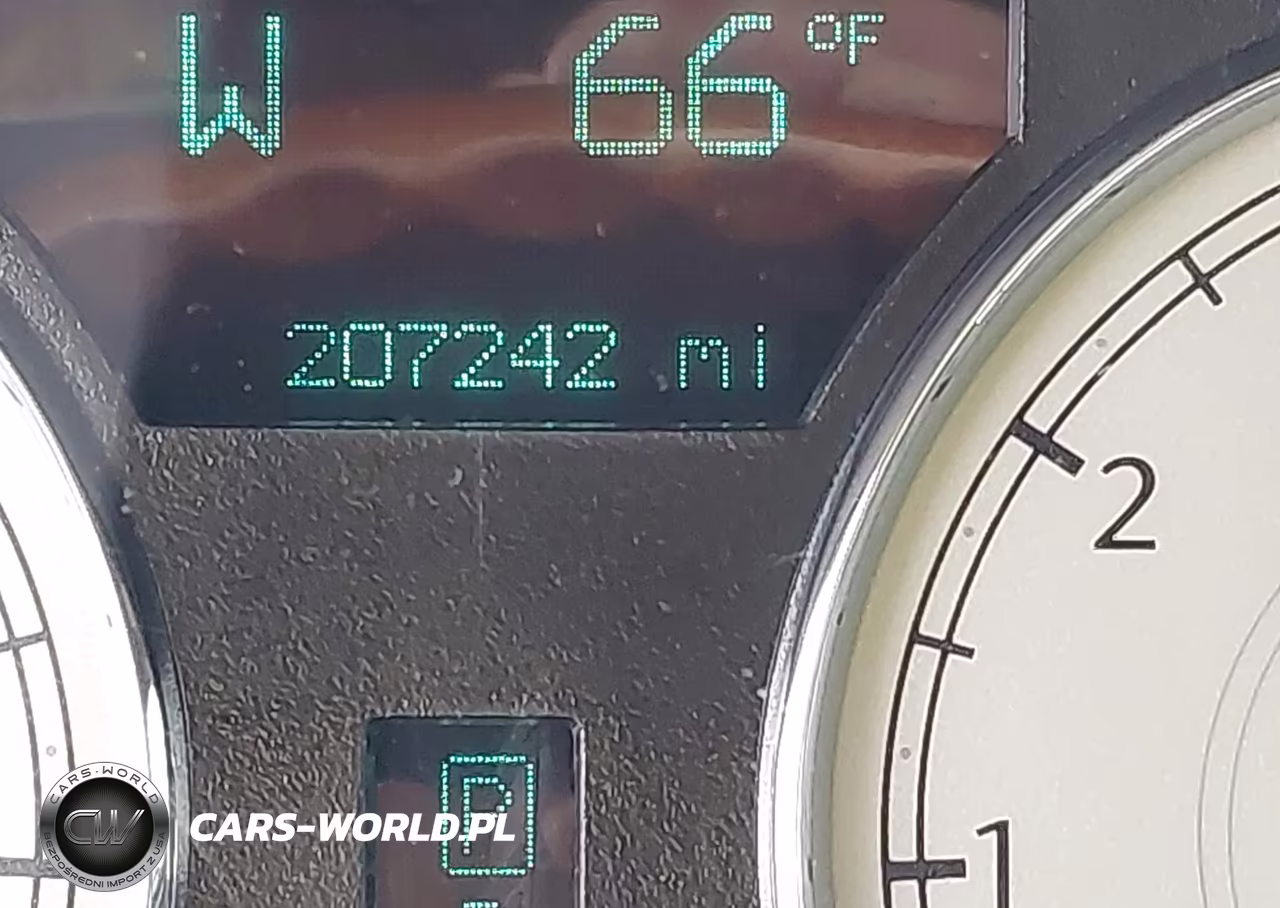2005 Chrysler 300 Touring VIN:2C3AA53G35H644610 - 15