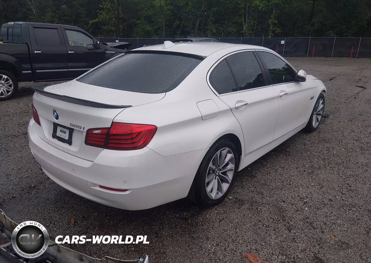 2016 BMW 528I VIN:WBA5A5C54GG348079 - 4