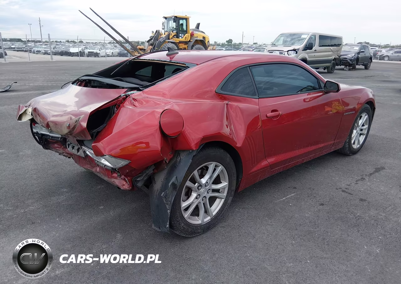2015 Chevrolet Camaro 2Ls VIN:2G1FB1E34F9212386 - 4