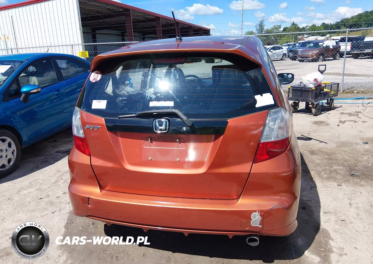 2012 Honda Fit Sport VIN:JHMGE8H5XCC007537 - 17