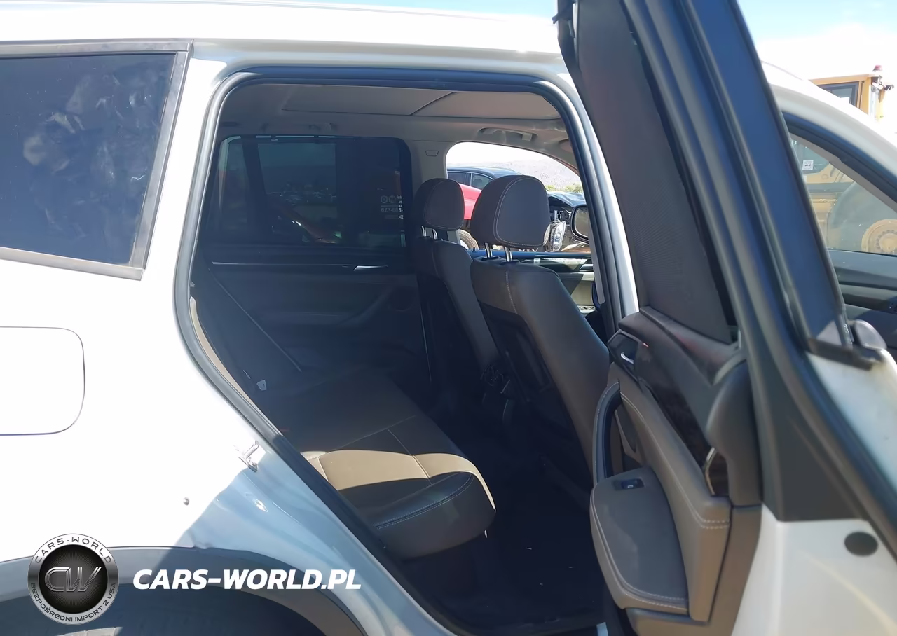 2013 BMW X3 xDrive28I VIN:5UXWX9C51D0D07475 - 8