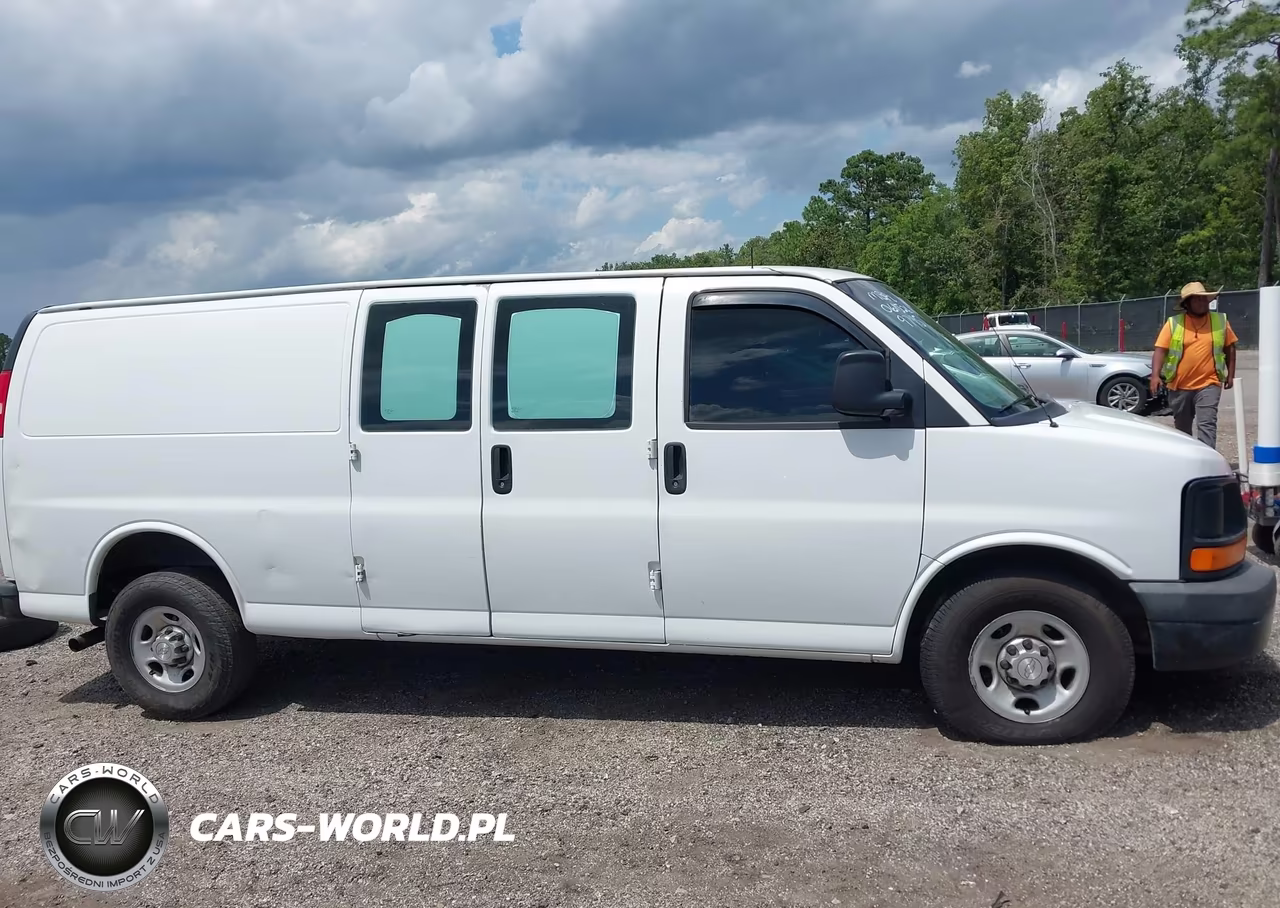2016 Chevrolet Express 2500 Work Van VIN:1GCWGBFG6G1229745 - 14