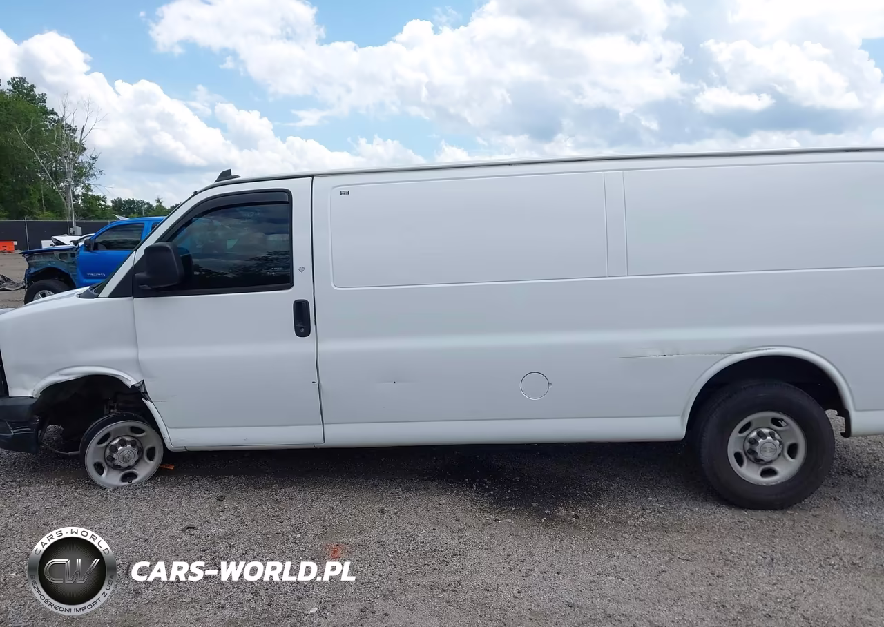 2016 Chevrolet Express 2500 Work Van VIN:1GCWGBFG6G1229745 - 15