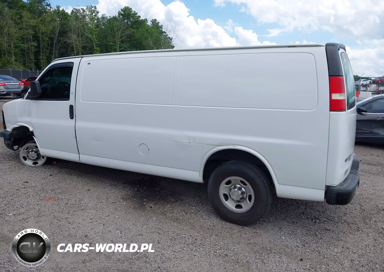 2016 Chevrolet Express 2500 Work Van VIN:1GCWGBFG6G1229745 - 3