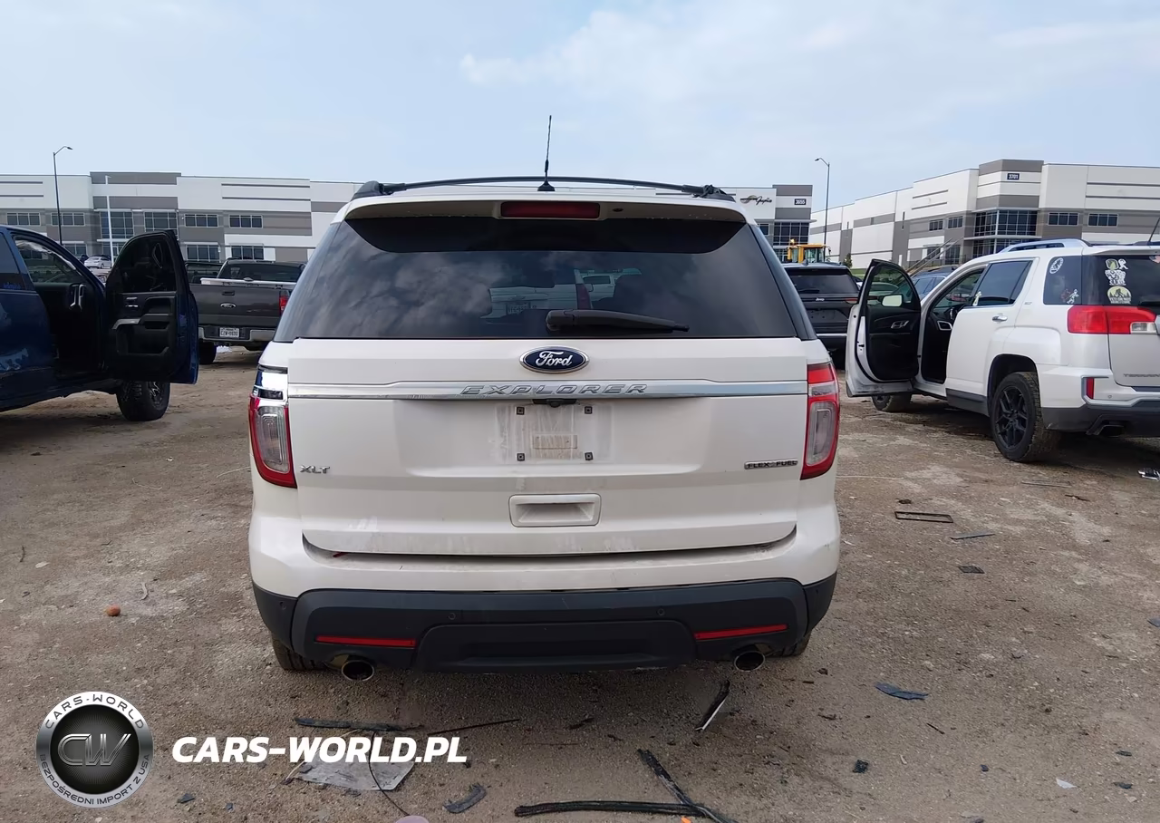 2015 Ford Explorer Xlt VIN:1FM5K7D83FGB29502 - 15