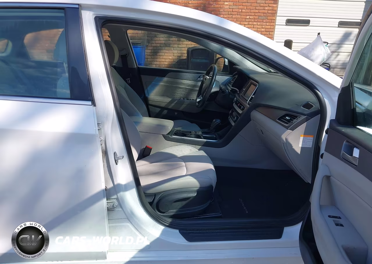 2018 Hyundai Sonata Hybrid Se VIN:KMHE24L39JA083741 - 5