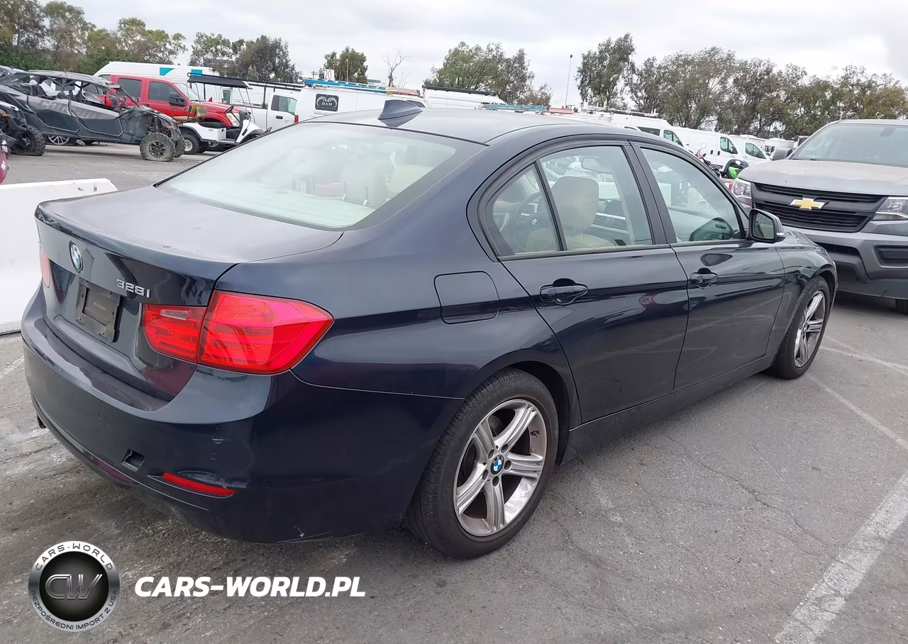 2013 BMW 328I VIN:WBA3C1G5XDNN93495 - 4