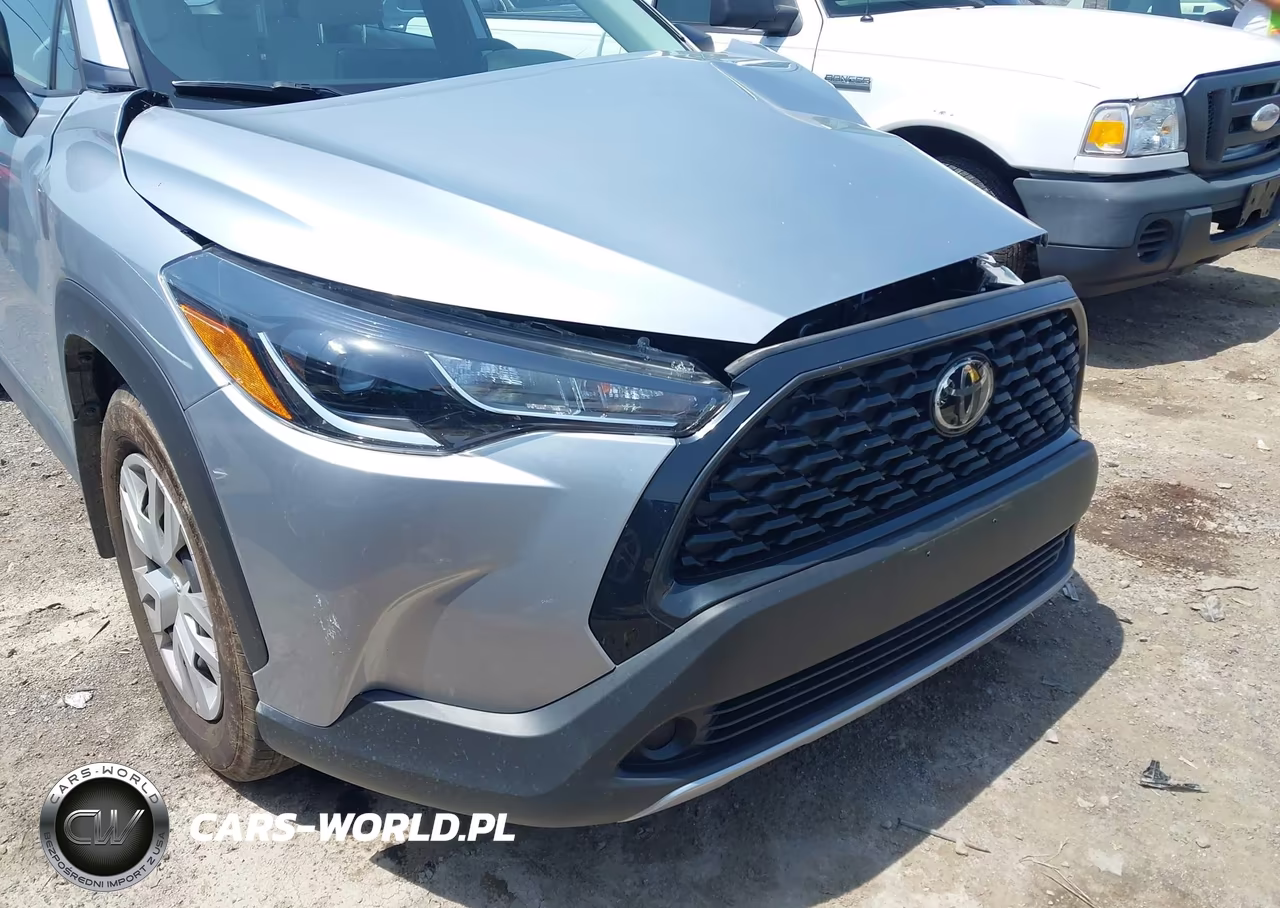 2023 Toyota Corolla Cross L VIN:7MUAAABG7PV057732 - 19