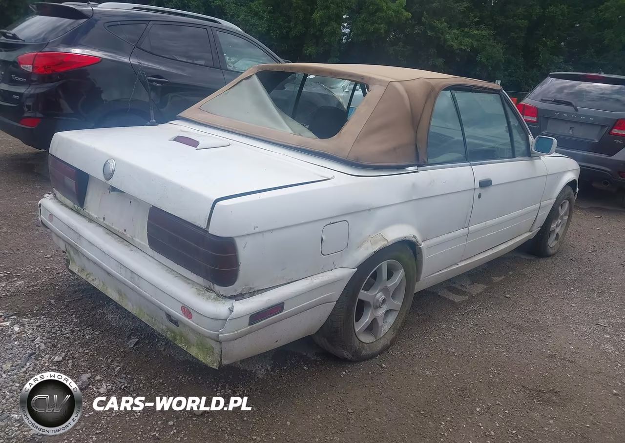 1992 BMW 325 Ic Automatic VIN:WBABB2311NEC29350 - 4