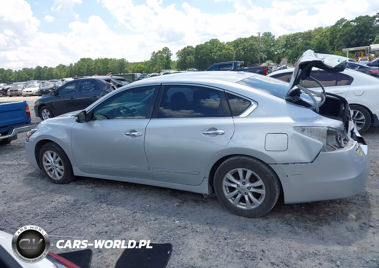 2014 Nissan Altima 2.5 S VIN:1N4AL3AP2EC404051 - 15