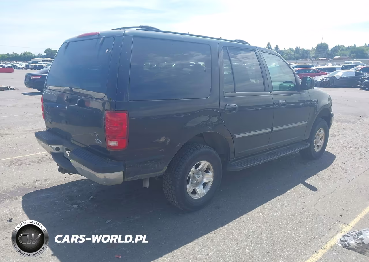 1999 Ford Expedition Xlt VIN:1FMRU1862XLC30573 - 4