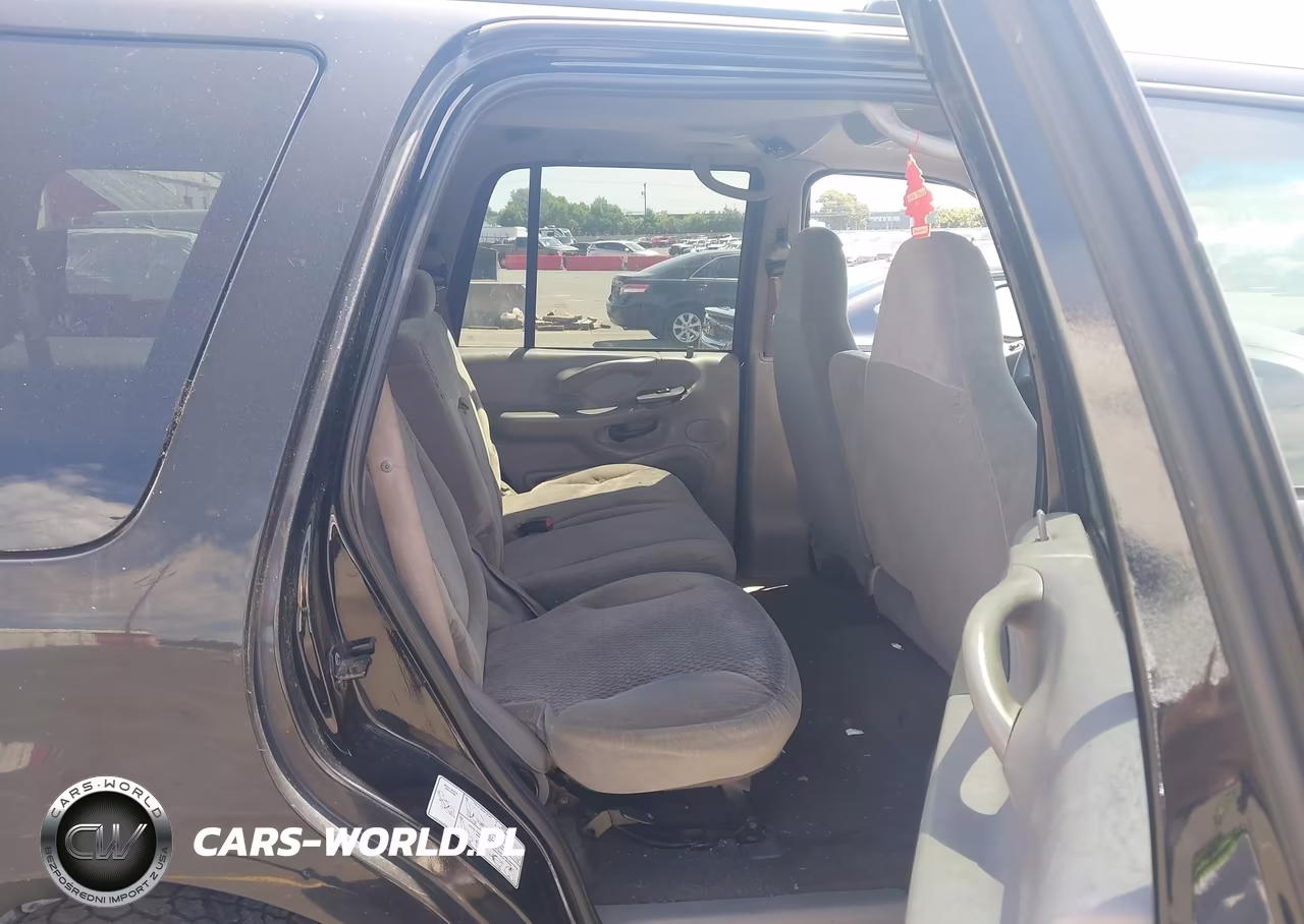 1999 Ford Expedition Xlt VIN:1FMRU1862XLC30573 - 8