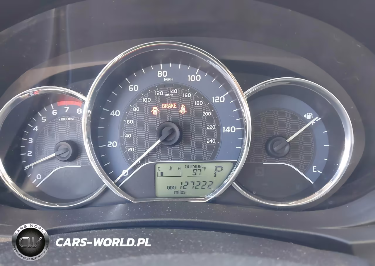 2015 Toyota Corolla L VIN:5YFBURHE7FP185826 - 7
