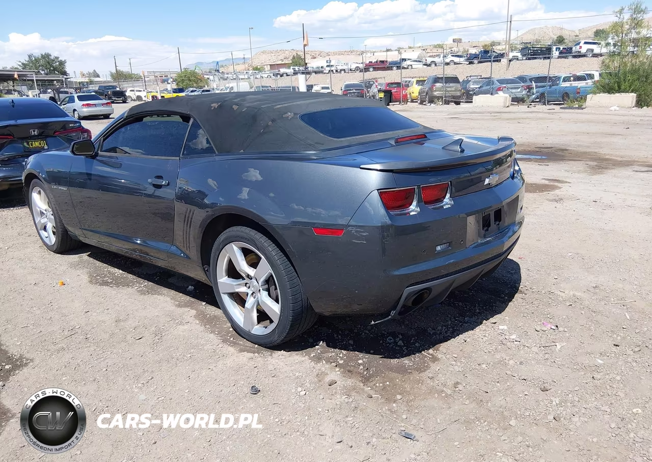 2011 Chevrolet Camaro 2Ss VIN:2G1FK3DJ1B9163475 - 3