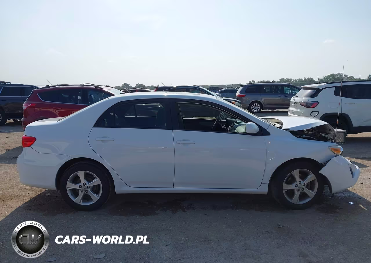 2012 Toyota Corolla Le VIN:5YFBU4EEXCP005175 - 12