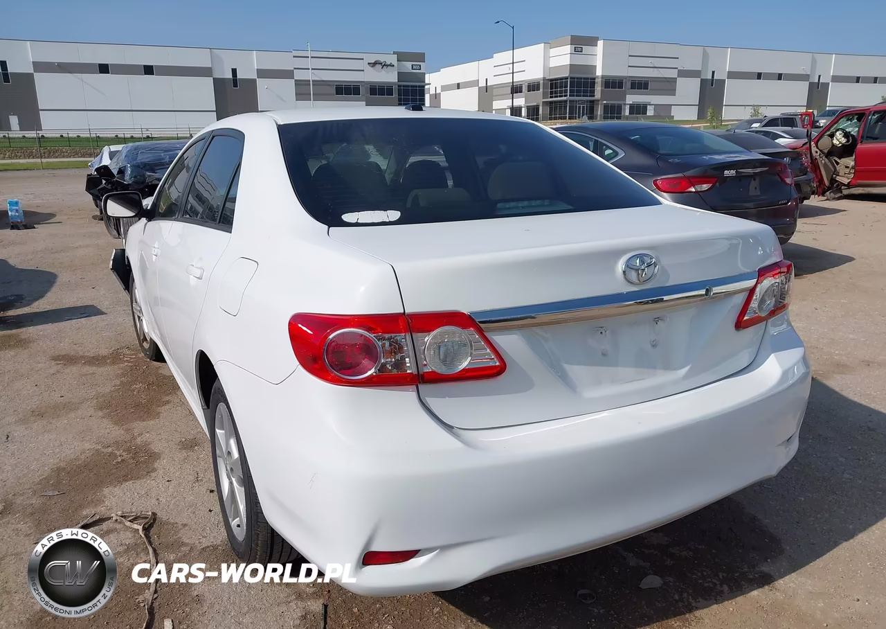 2012 Toyota Corolla Le VIN:5YFBU4EEXCP005175 - 3