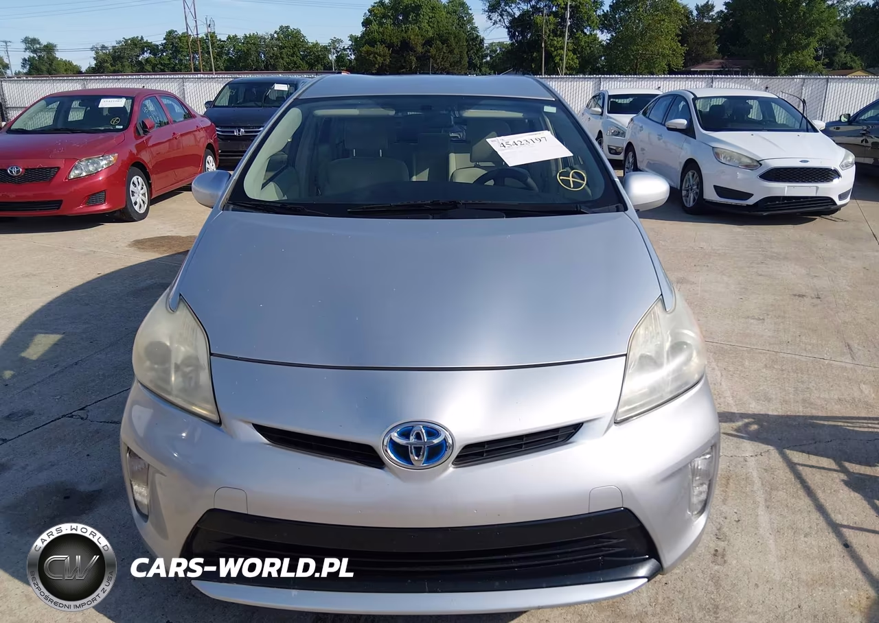 2014 Toyota Prius Three VIN:JTDKN3DU5E1739715 - 12