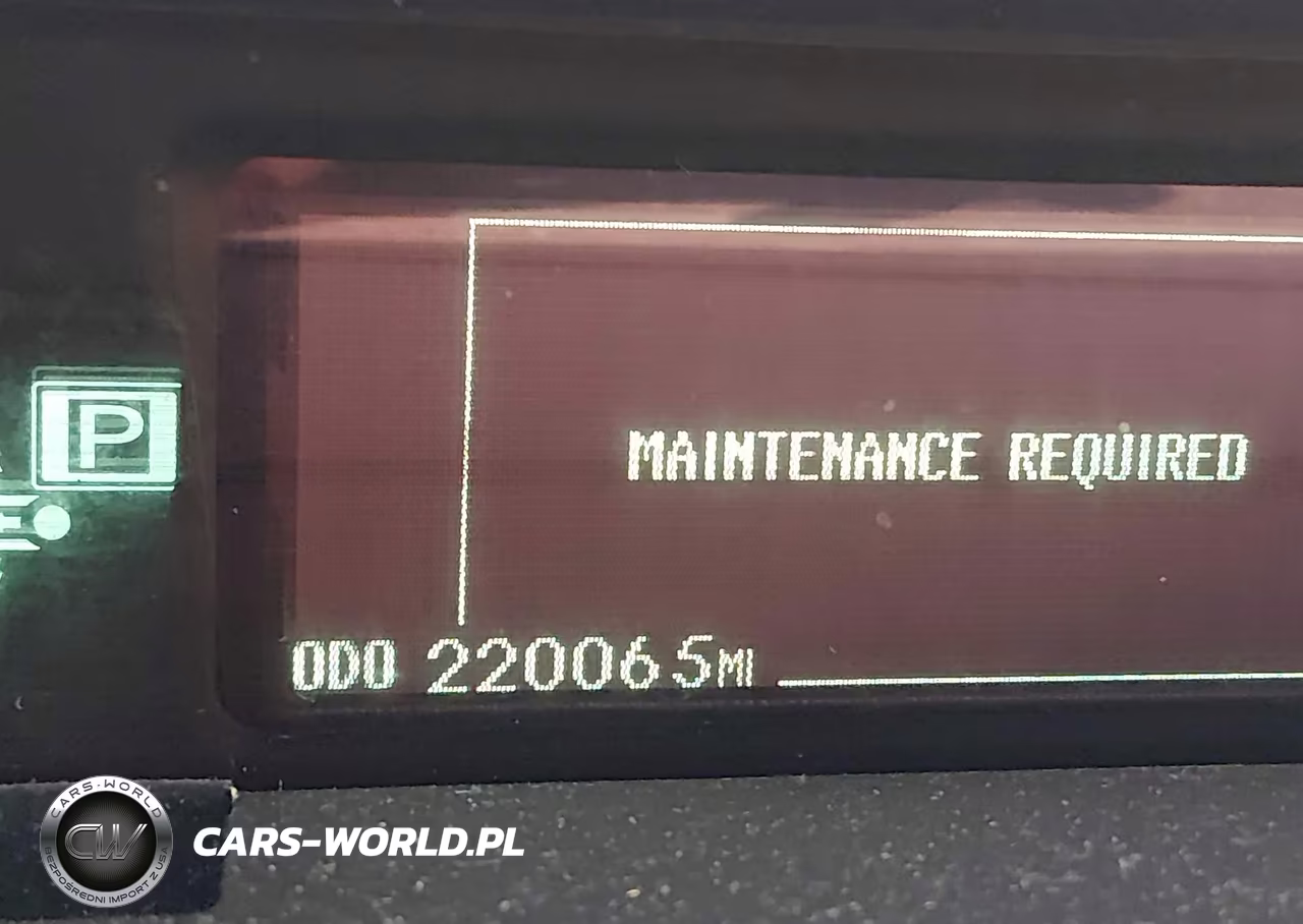 2014 Toyota Prius Three VIN:JTDKN3DU5E1739715 - 15