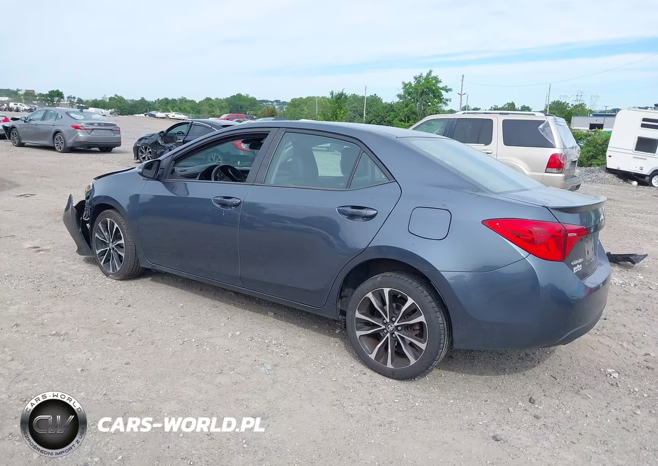 2019 Toyota Corolla Se VIN:2T1BURHEXKC178198 - 3