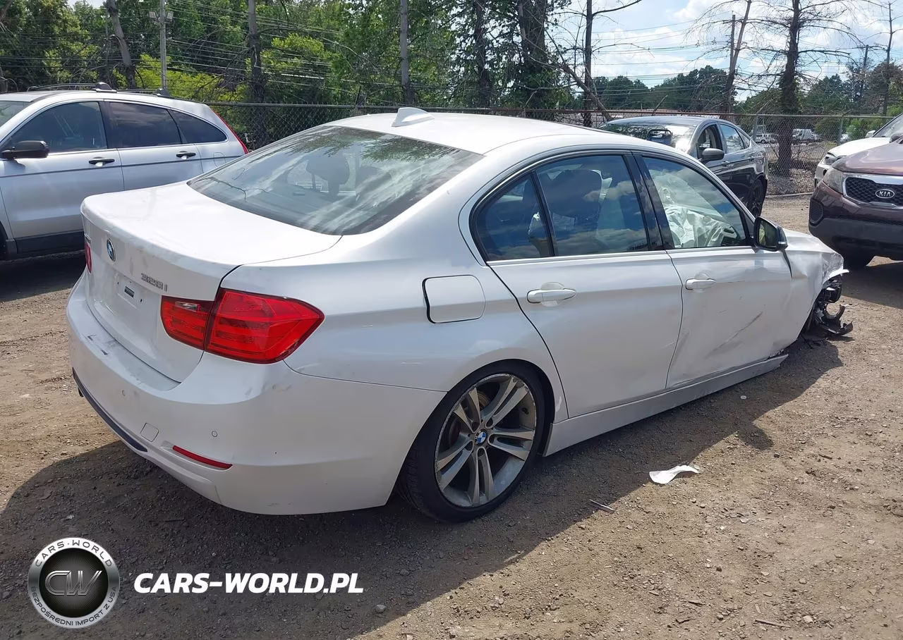 2015 BMW 328I xDrive VIN:WBA3B5G57FNS12571 - 4